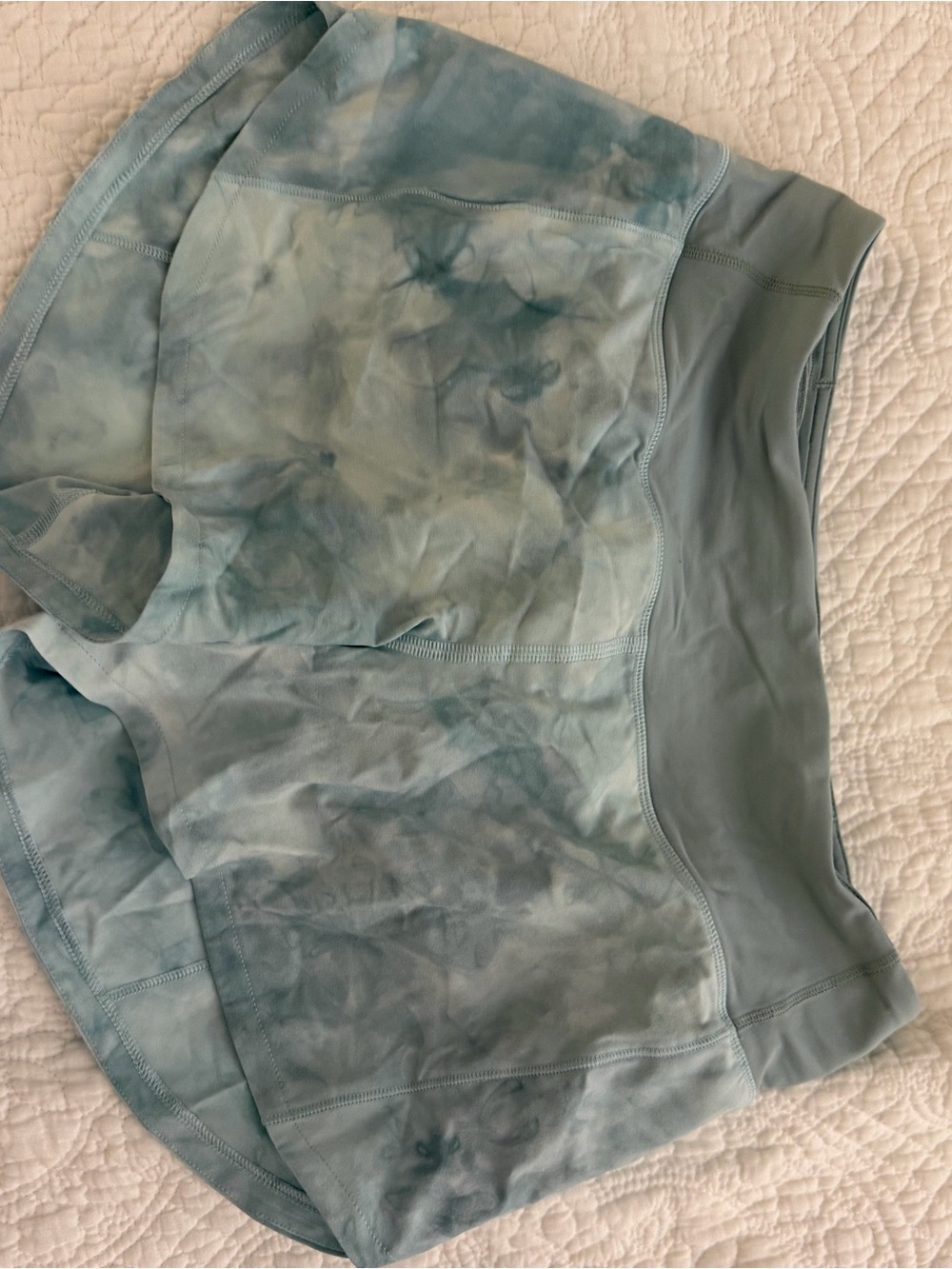 lululemon athletica Tie-Dye Light Blue Athletic Shorts 4’ inseam